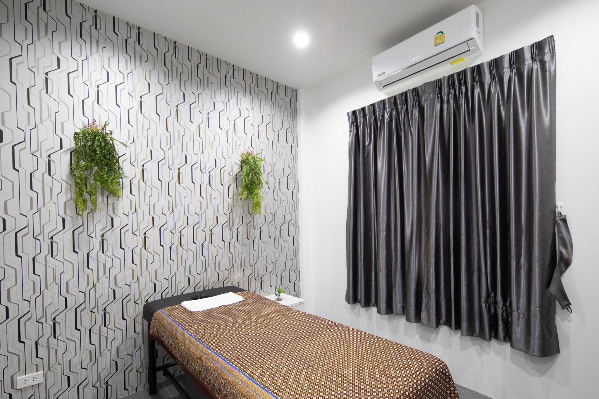 Facilities & Services